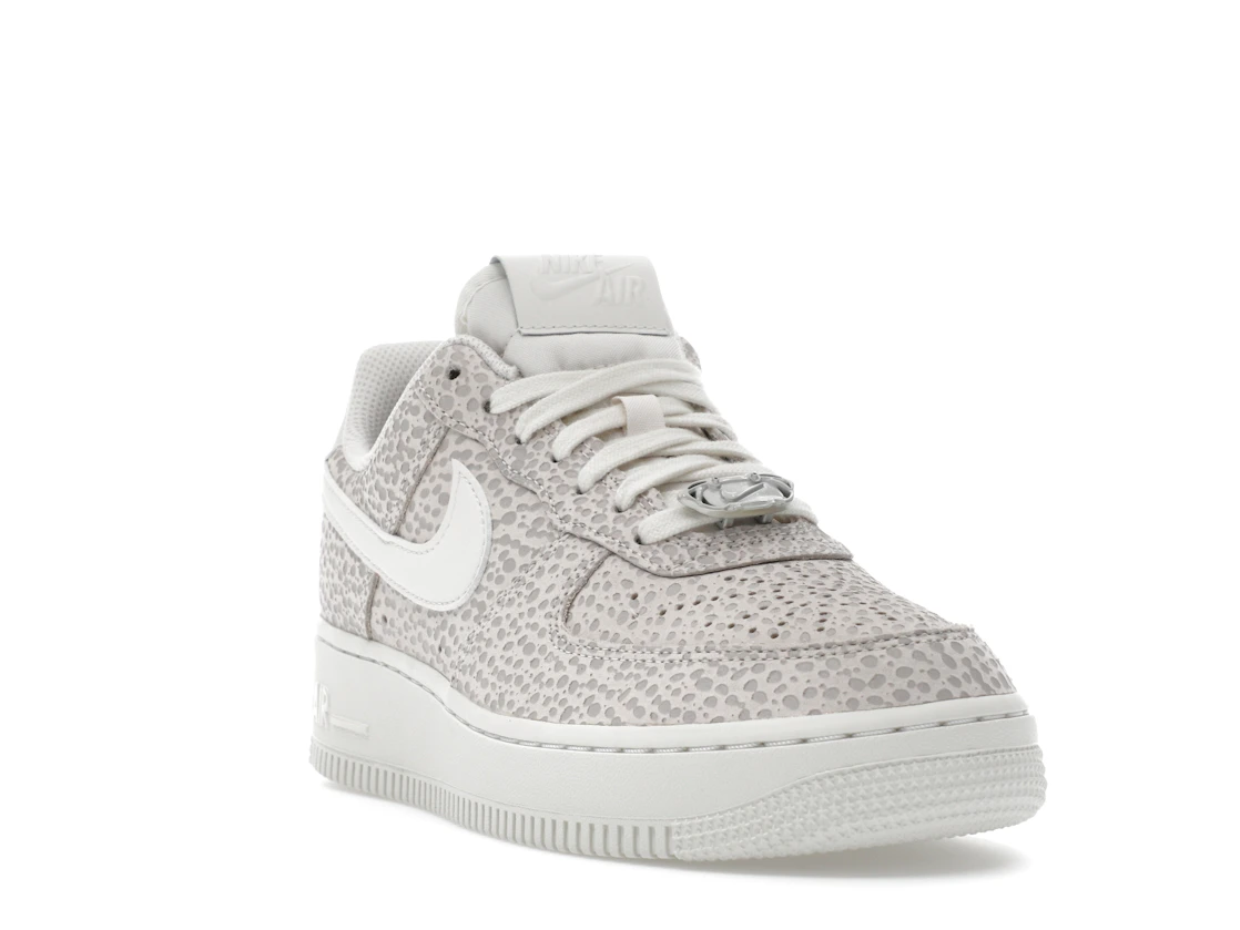 Vue 7 de Nike Air Force 1 Low '07 PRM Safari Photon Dust 
