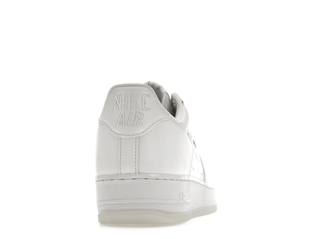 Vue 29 de Nike Air Force 1 Low '07 Retro Color of the Month Jewel Swoosh Triple White