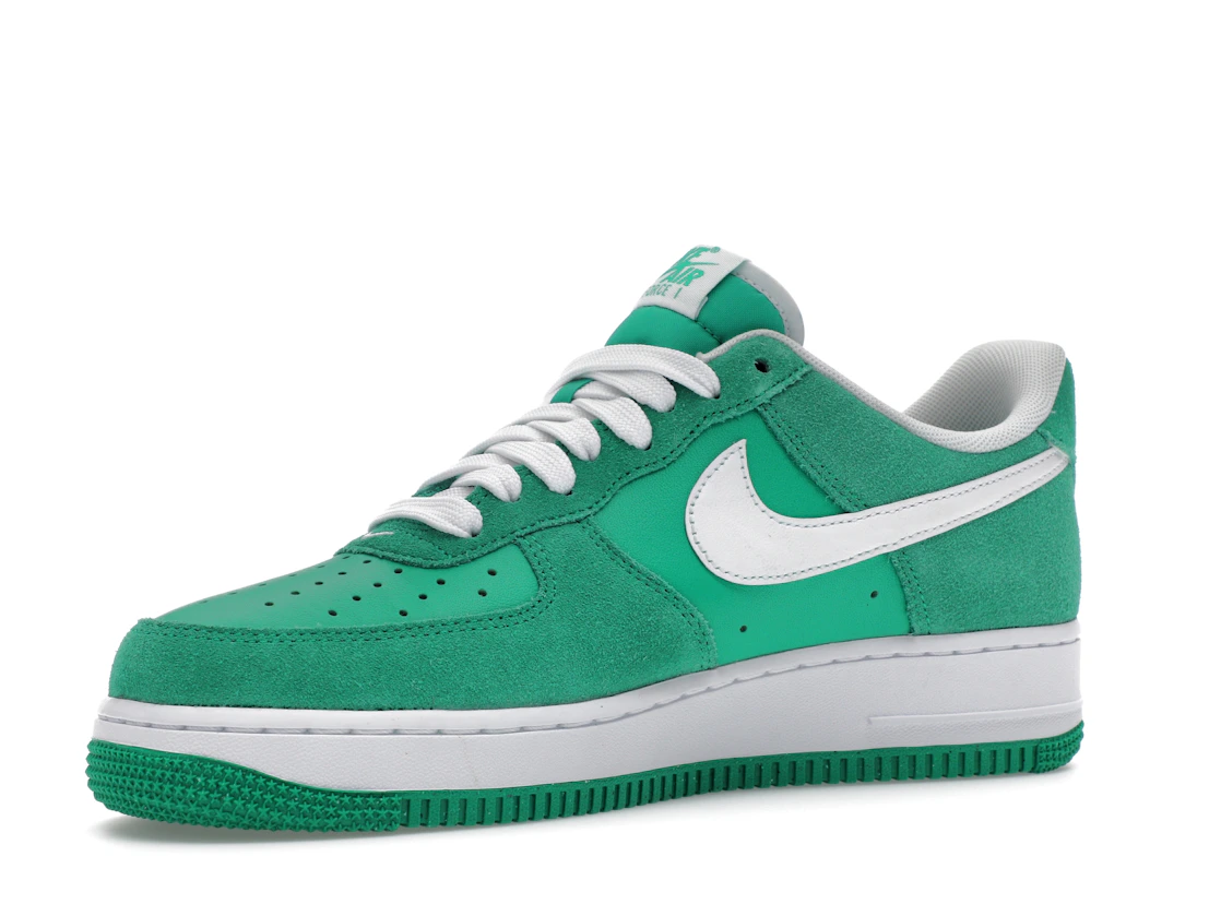 Vue 16 de Nike Air Force 1 Low '07 SK8 Stadium Green