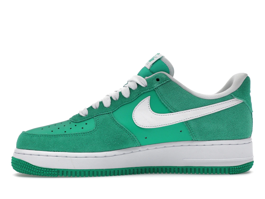 Vue 19 de Nike Air Force 1 Low '07 SK8 Stadium Green