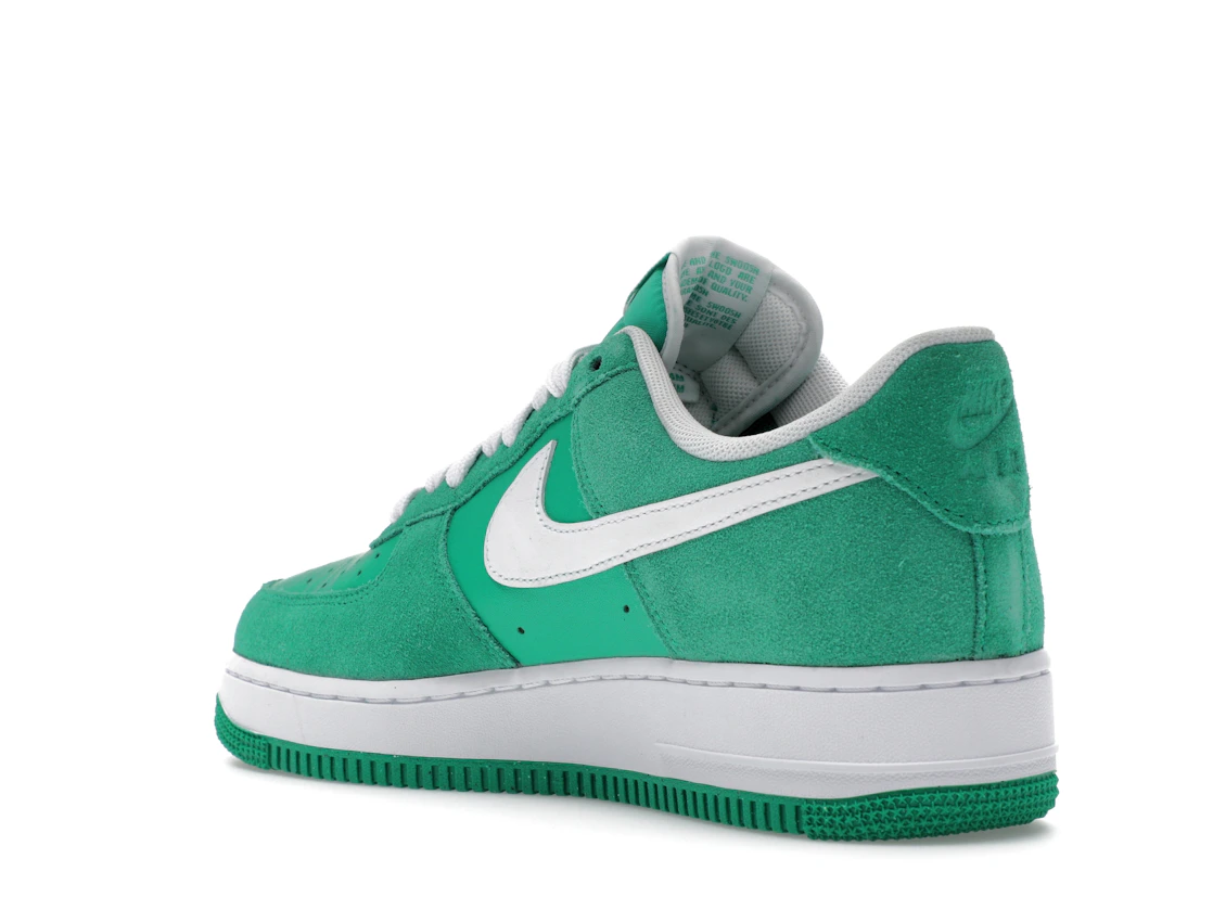 Vue 24 de Nike Air Force 1 Low '07 SK8 Stadium Green