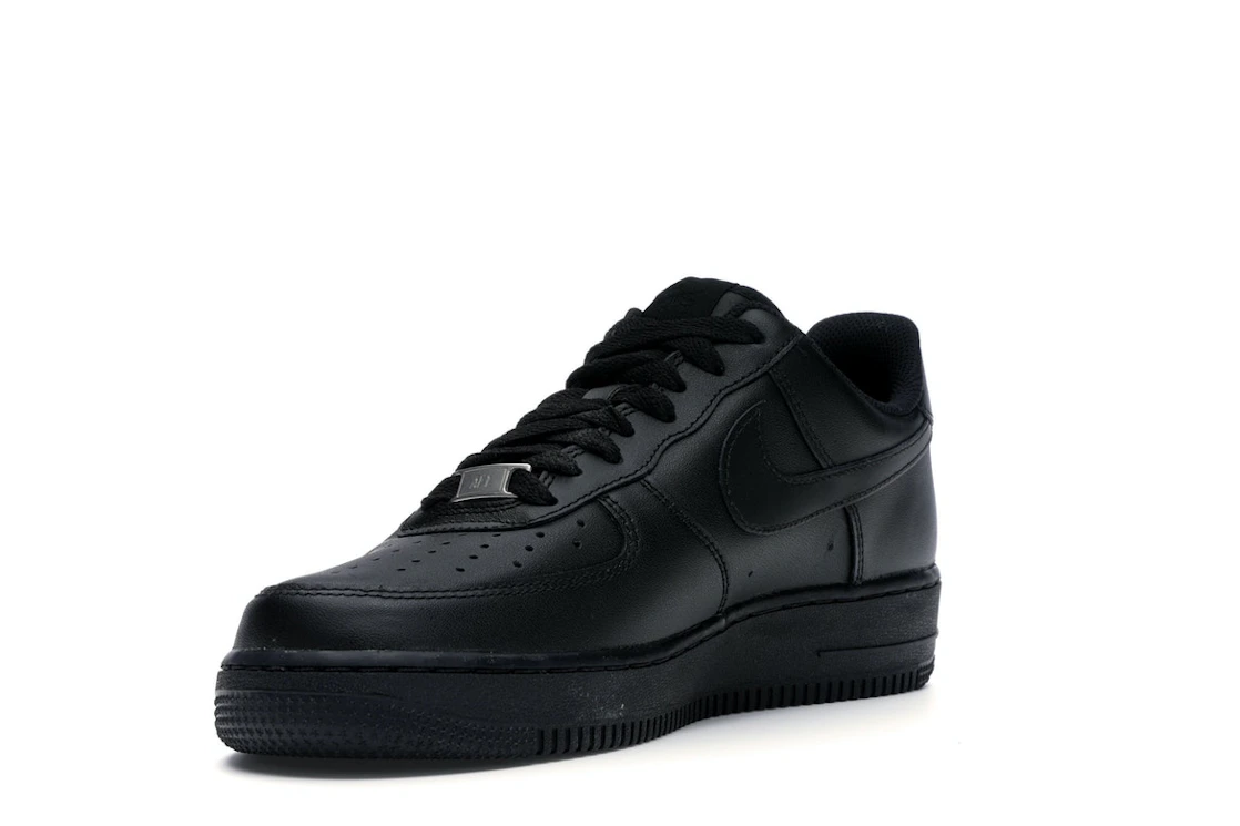 Vue 14 de Nike Air Force 1 Low '07 Black