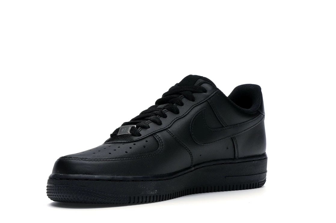 Vue 15 de Nike Air Force 1 Low '07 Black