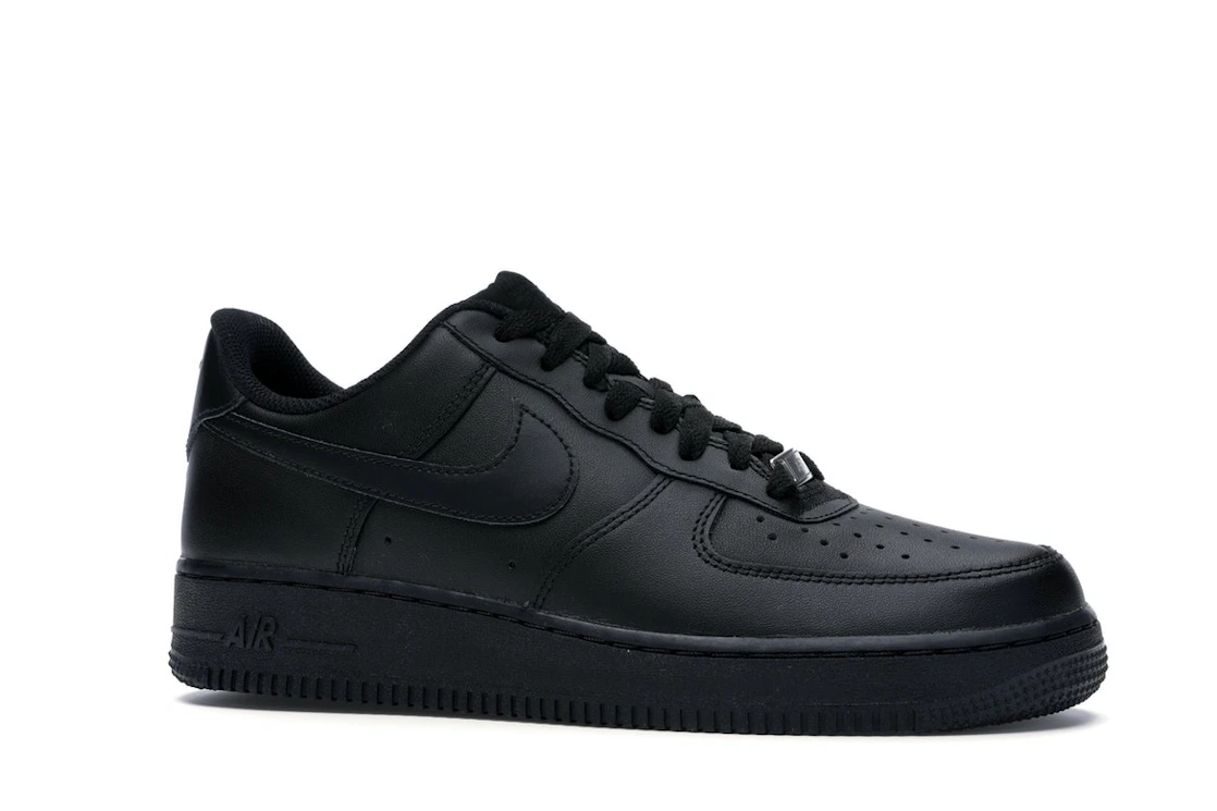 Vue 3 de Nike Air Force 1 Low '07 Black