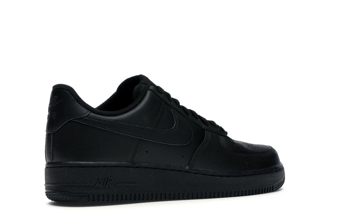 Vue 34 de Nike Air Force 1 Low '07 Black