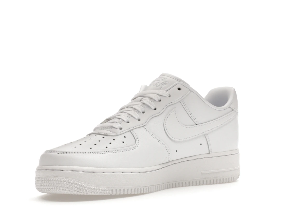 Vue 15 de Nike Air Force 1 Low '07 Fresh White