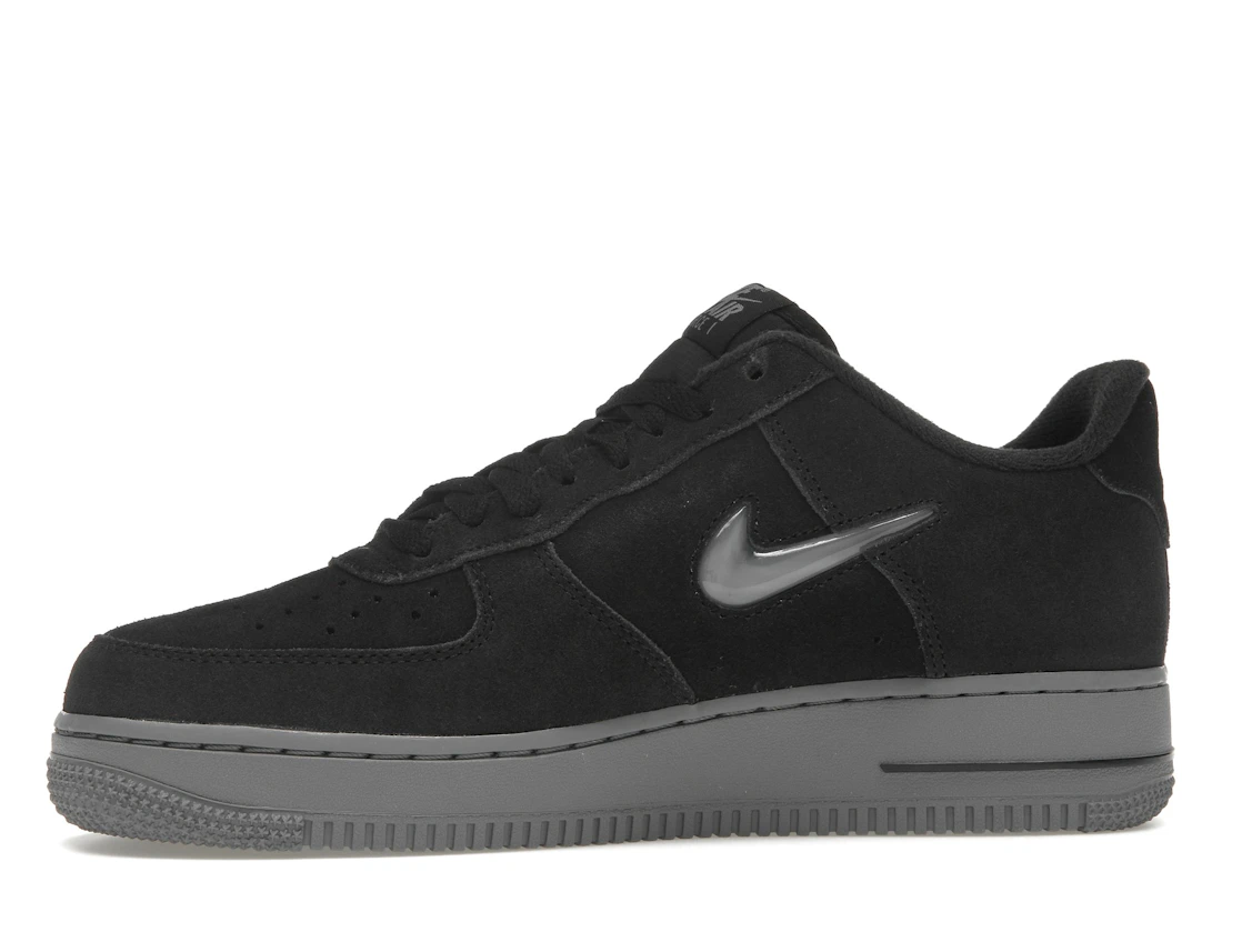 Vue 18 de Nike Air Force 1 Low '07 Jewel Black Cool Grey