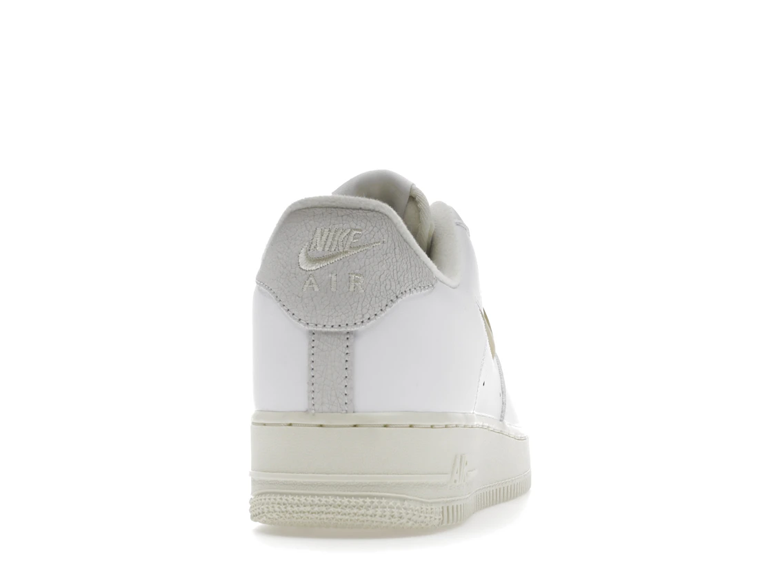 Vue 29 de Nike Air Force 1 Low '07 Jewel Pale Vanilla