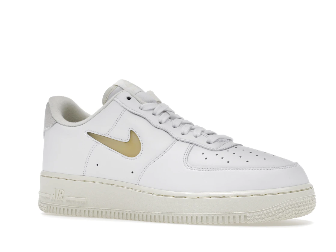 Vue 4 de Nike Air Force 1 Low '07 Jewel Pale Vanilla
