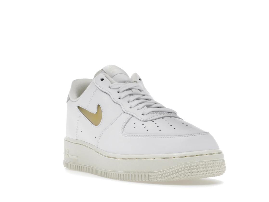 Vue 7 de Nike Air Force 1 Low '07 Jewel Pale Vanilla