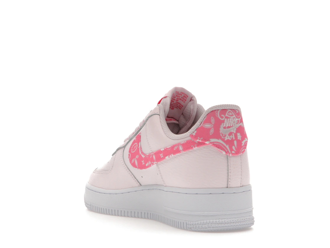 Vue 25 de Nike Air Force 1 Low '07 Paisley Pack Pink 