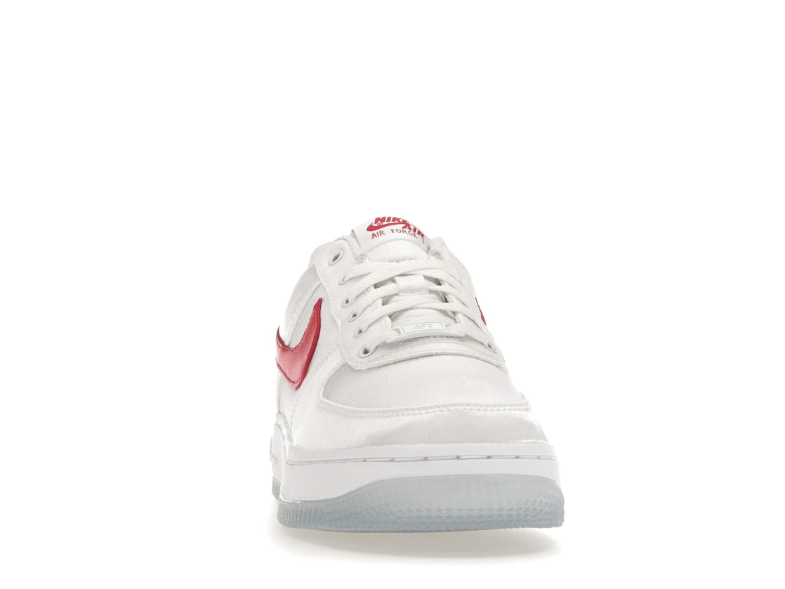 Vue 9 de Nike Air Force 1 Low '07 Satin White Varsity Red 