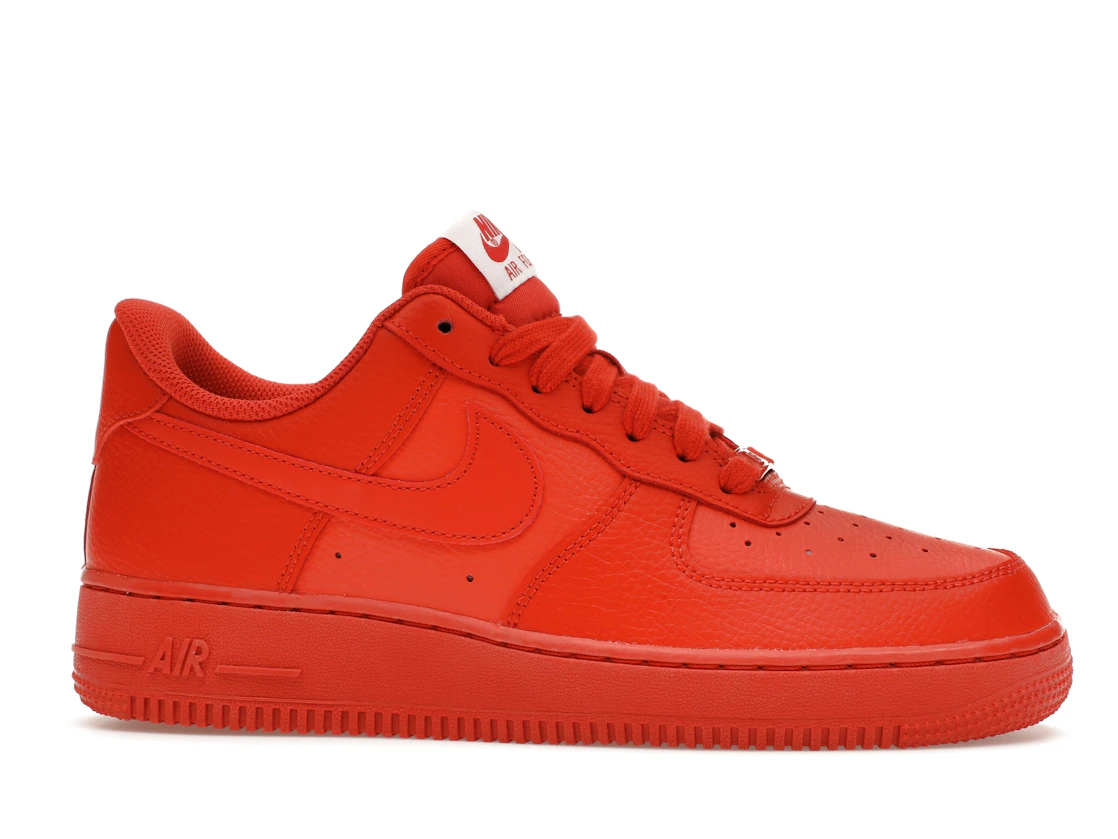Vue 2 de Nike Air Force 1 Low '07 Triple Orange 