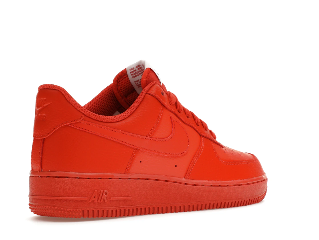 Vue 33 de Nike Air Force 1 Low '07 Triple Orange 