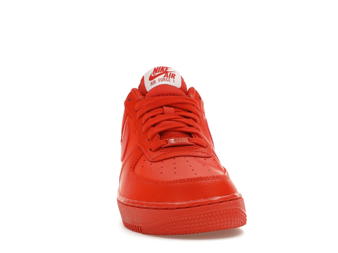 Vue 9 de Nike Air Force 1 Low '07 Triple Orange 