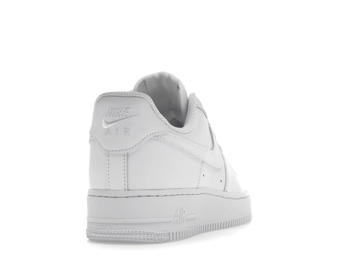 Vue 30 de Nike Air Force 1 Low '07 White 