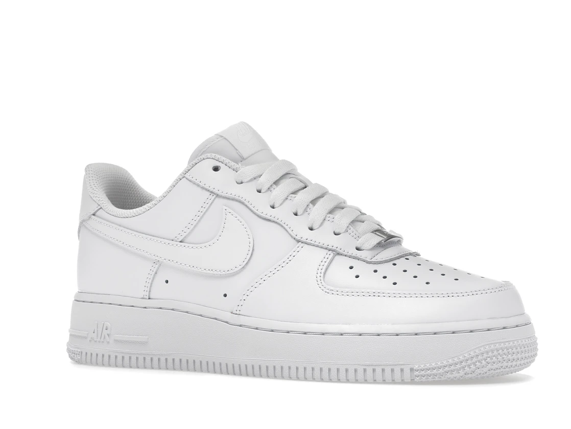 Vue 4 de Nike Air Force 1 Low '07 White 