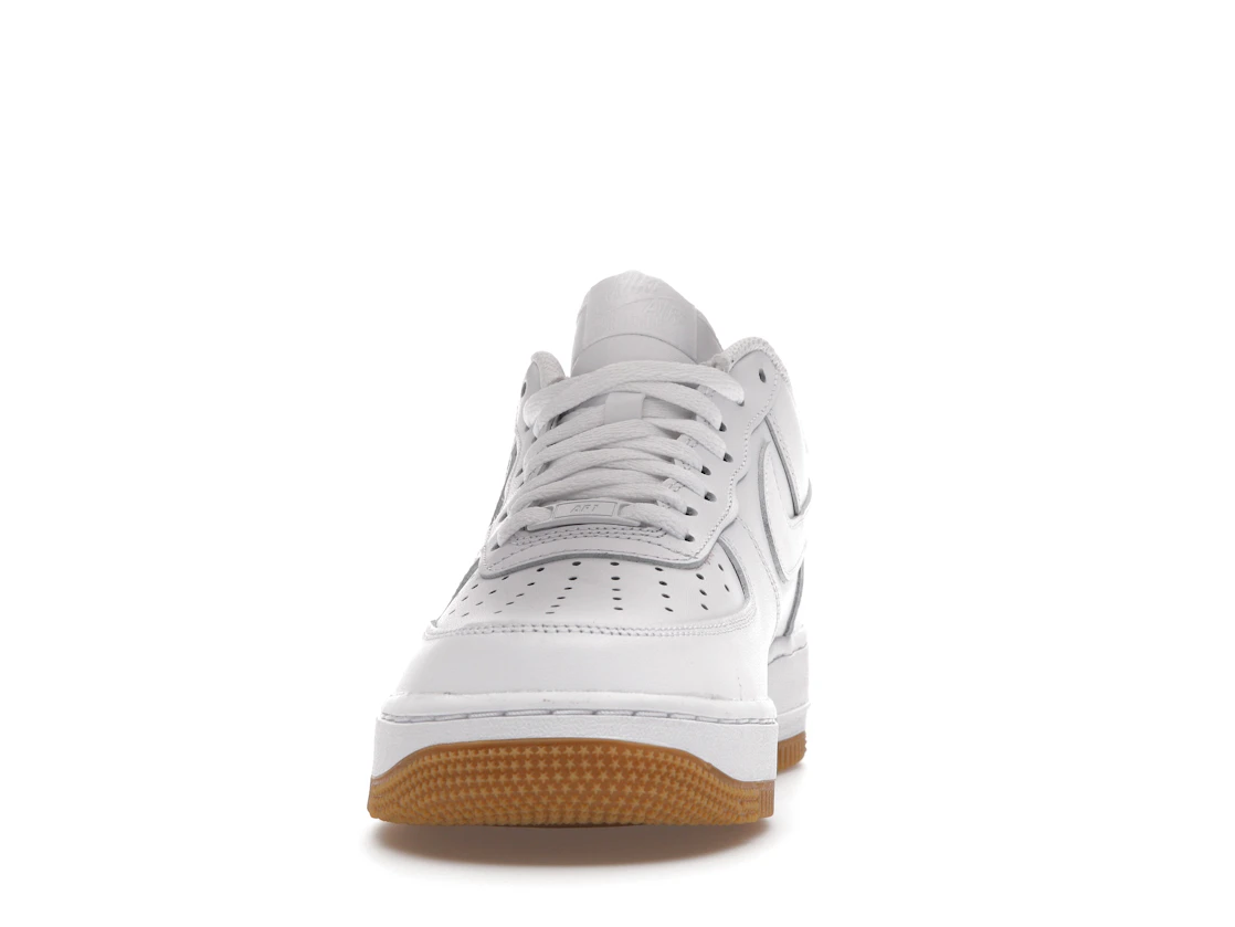 Vue 11 de Nike Air Force 1 Low '07 White Gum
