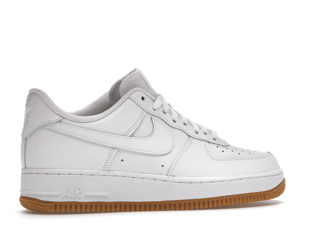Vue 35 de Nike Air Force 1 Low '07 White Gum