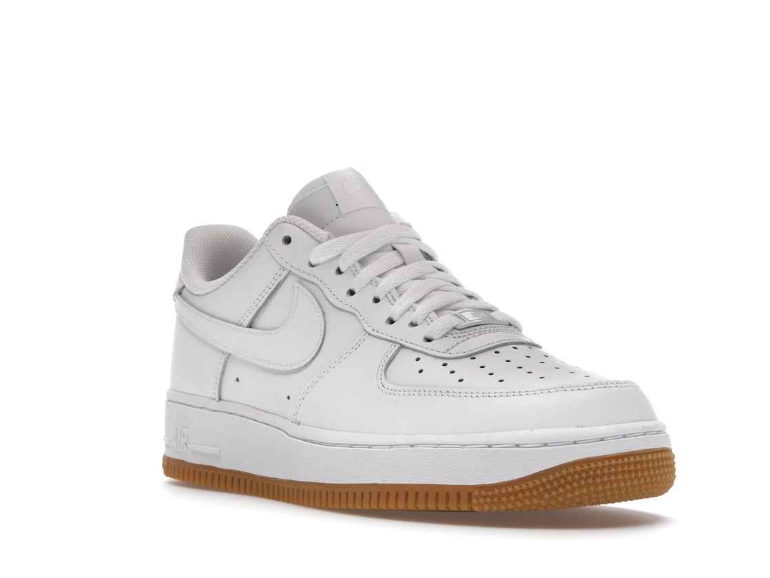Vue 6 de Nike Air Force 1 Low '07 White Gum