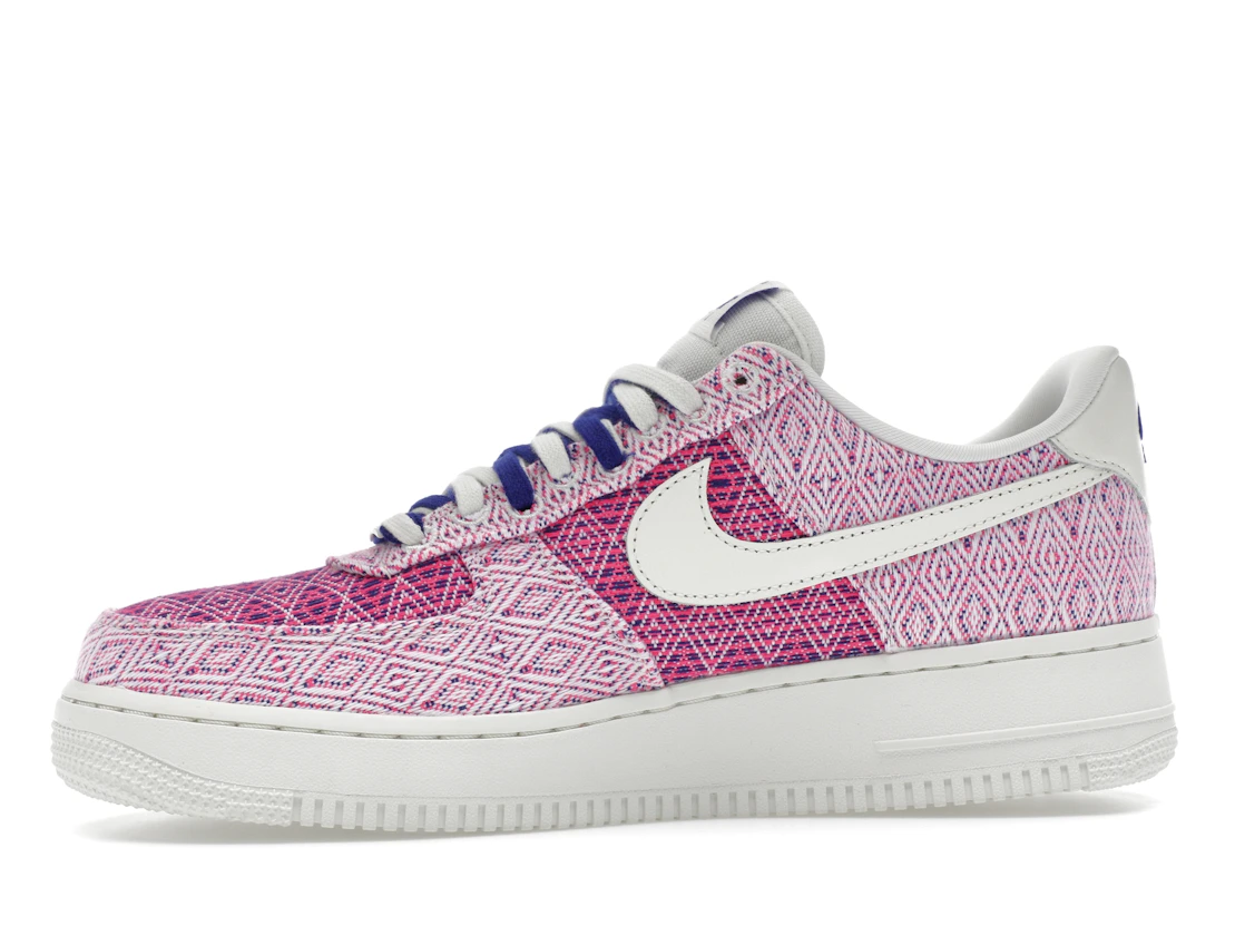 Vue 18 de Nike Air Force 1 Low '07 Woven Together 