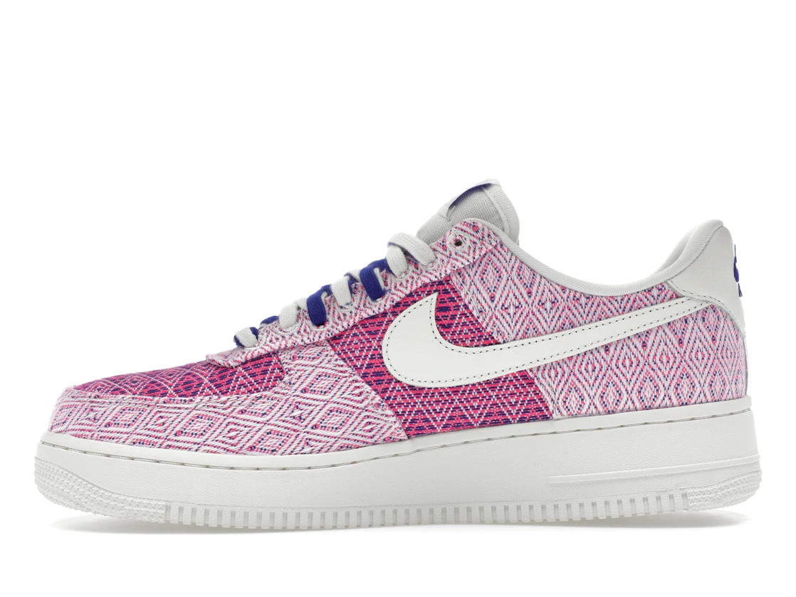 Vue 19 de Nike Air Force 1 Low '07 Woven Together 