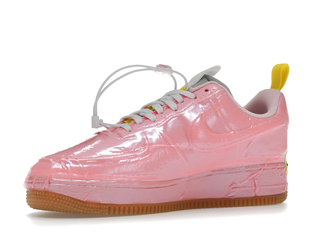Vue 16 de Nike Air Force 1 Low Experimental Racer Pink