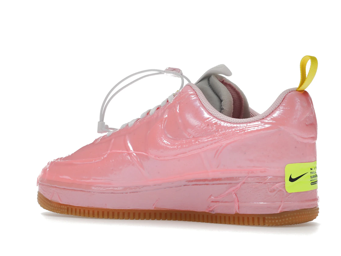 Vue 22 de Nike Air Force 1 Low Experimental Racer Pink