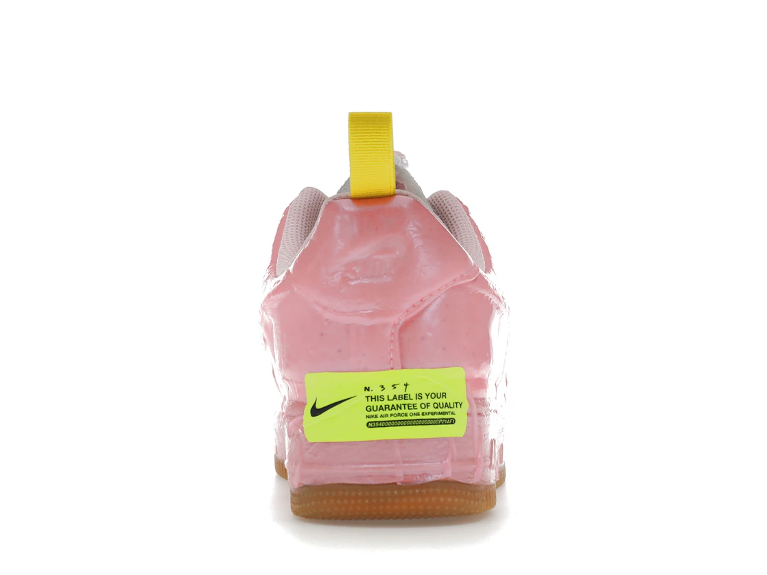 Vue 28 de Nike Air Force 1 Low Experimental Racer Pink