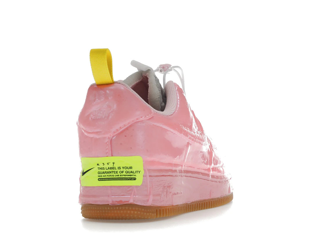 Vue 30 de Nike Air Force 1 Low Experimental Racer Pink