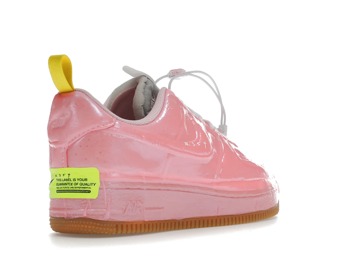 Vue 32 de Nike Air Force 1 Low Experimental Racer Pink