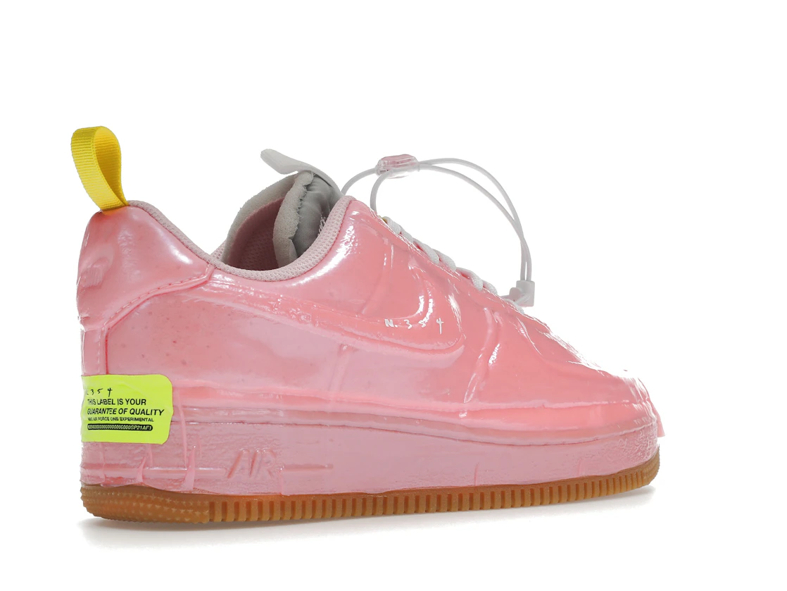 Vue 33 de Nike Air Force 1 Low Experimental Racer Pink