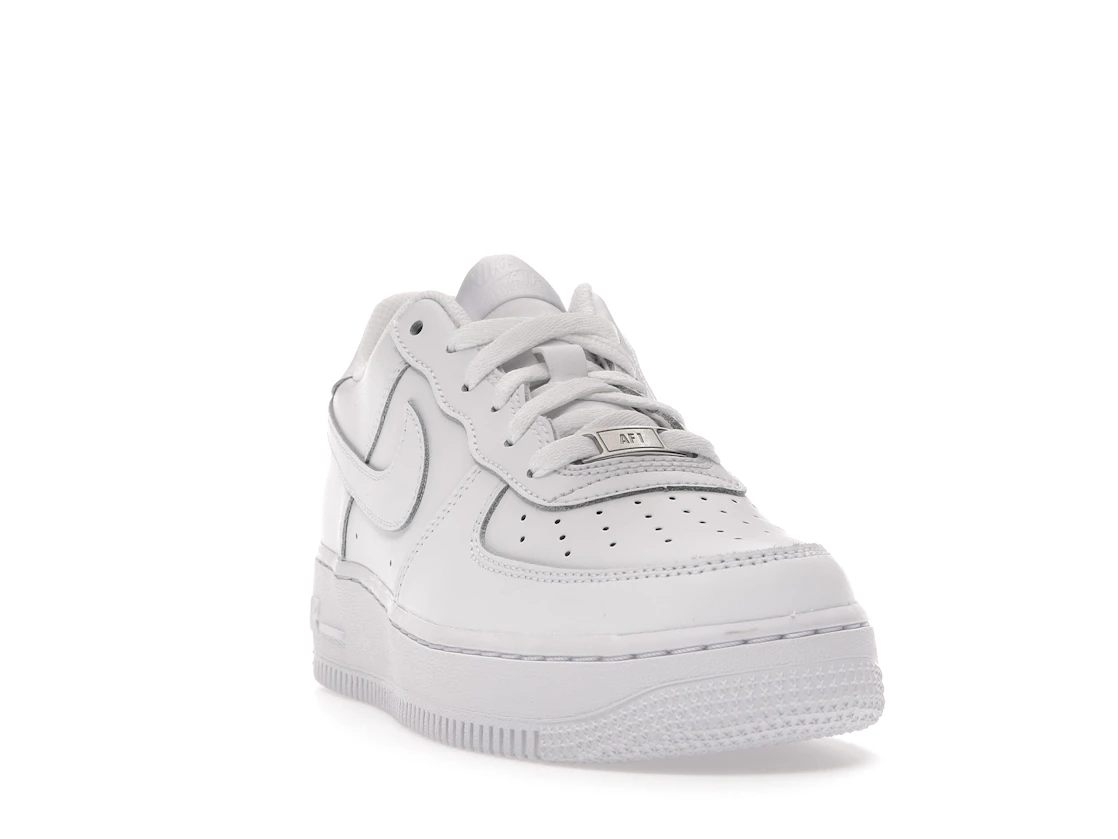Vue 8 de Nike Air Force 1 Low LE Triple White (GS)