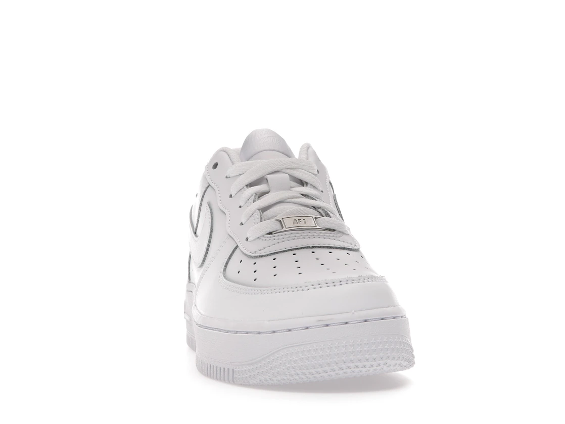 Vue 9 de Nike Air Force 1 Low LE Triple White (GS)
