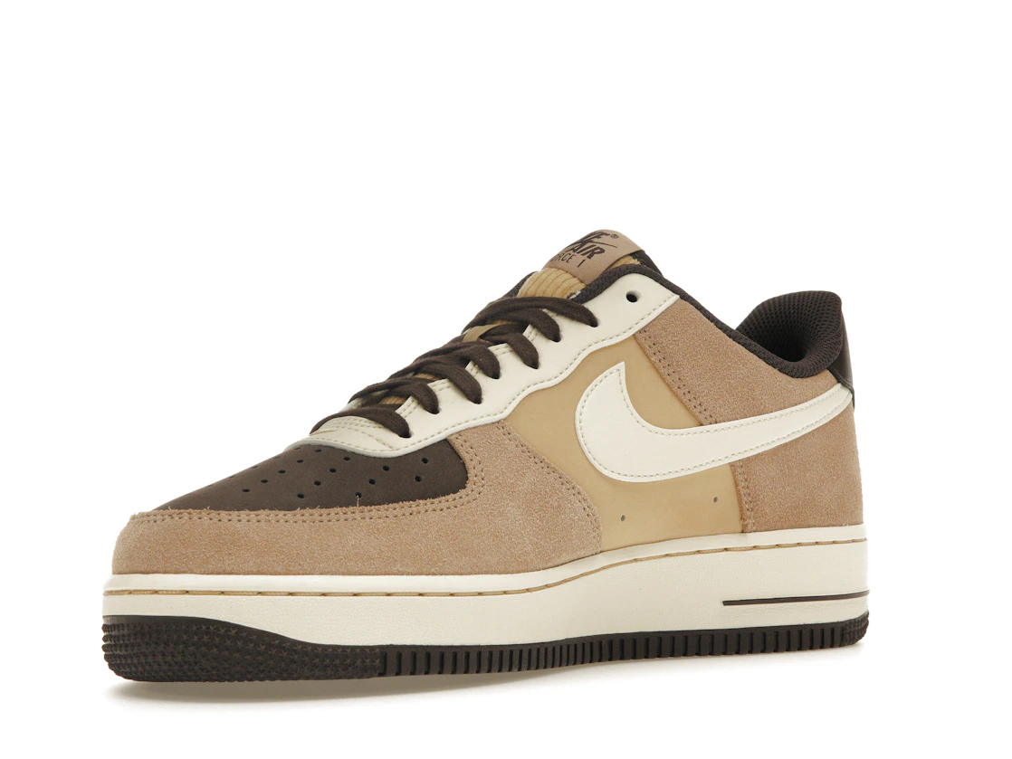 Vue 15 de Nike Air Force 1 Low LV8 EMB Hemp Coconut Milk