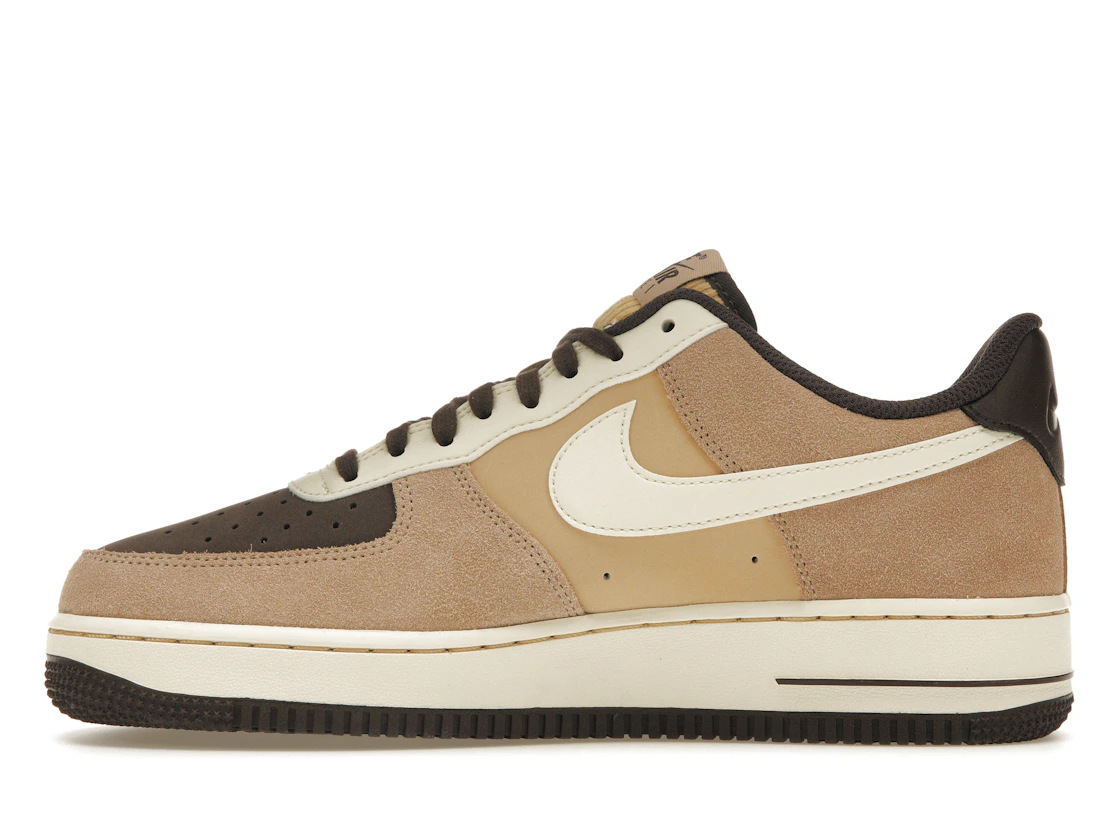 Vue 19 de Nike Air Force 1 Low LV8 EMB Hemp Coconut Milk