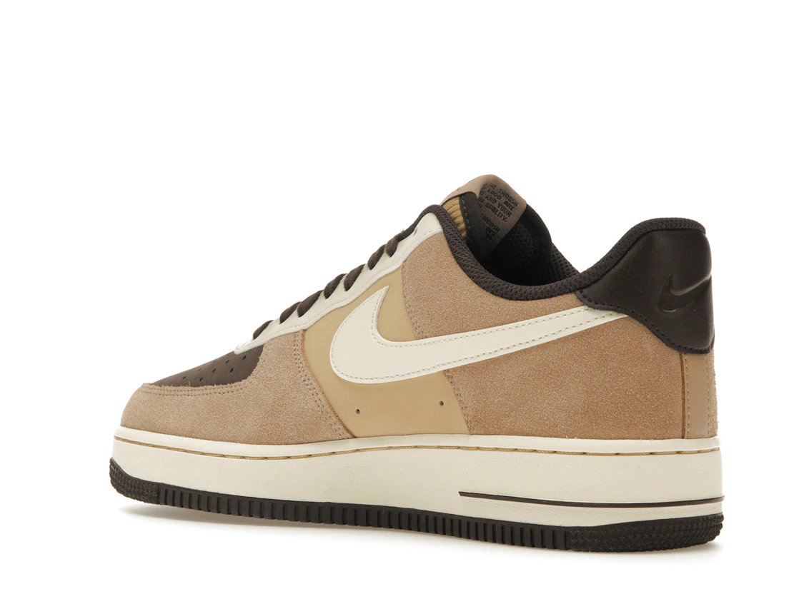 Vue 23 de Nike Air Force 1 Low LV8 EMB Hemp Coconut Milk