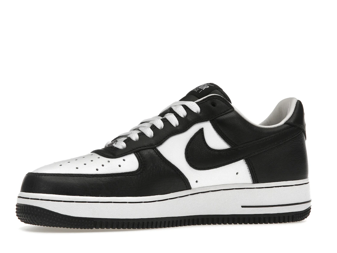 Vue 17 de Nike Air Force 1 Low QS Terror Squad Blackout