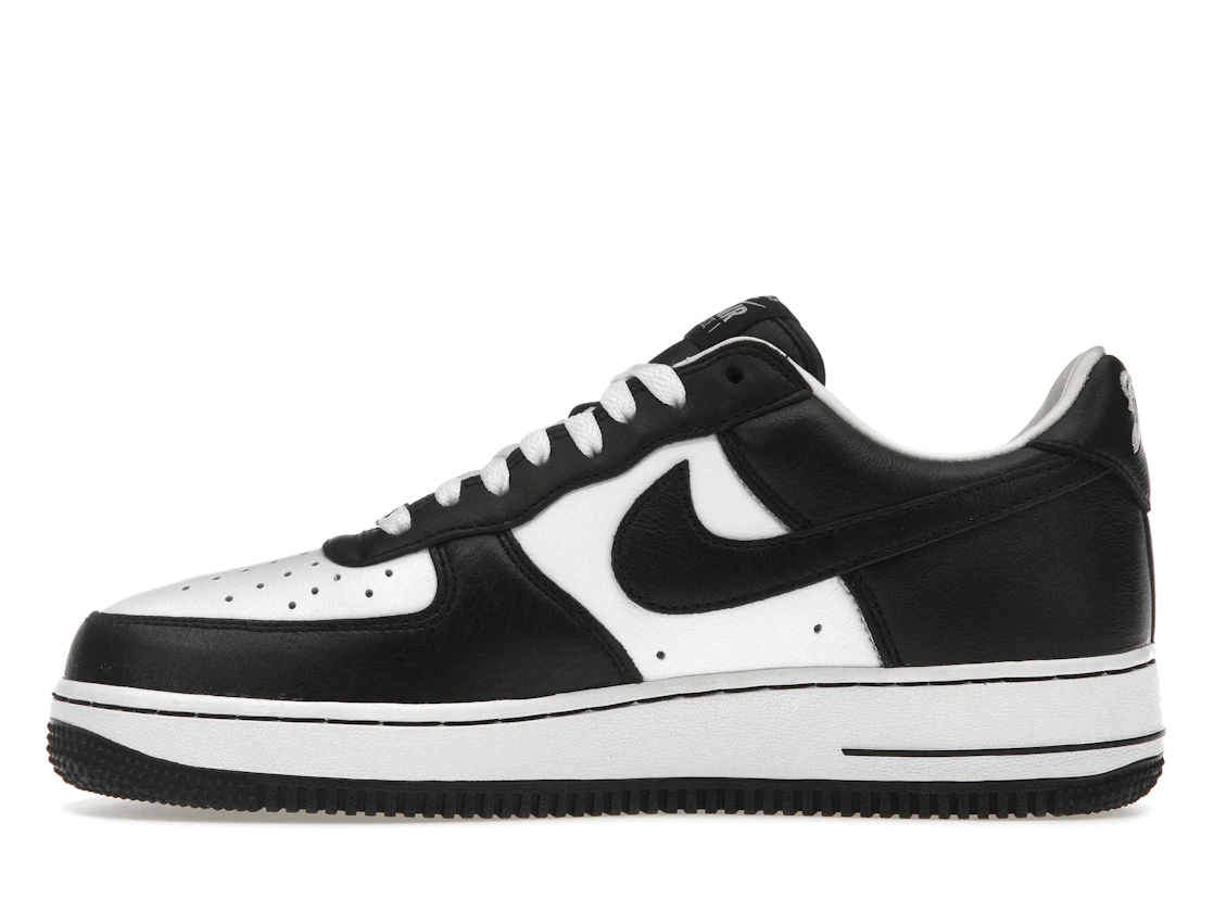 Vue 19 de Nike Air Force 1 Low QS Terror Squad Blackout