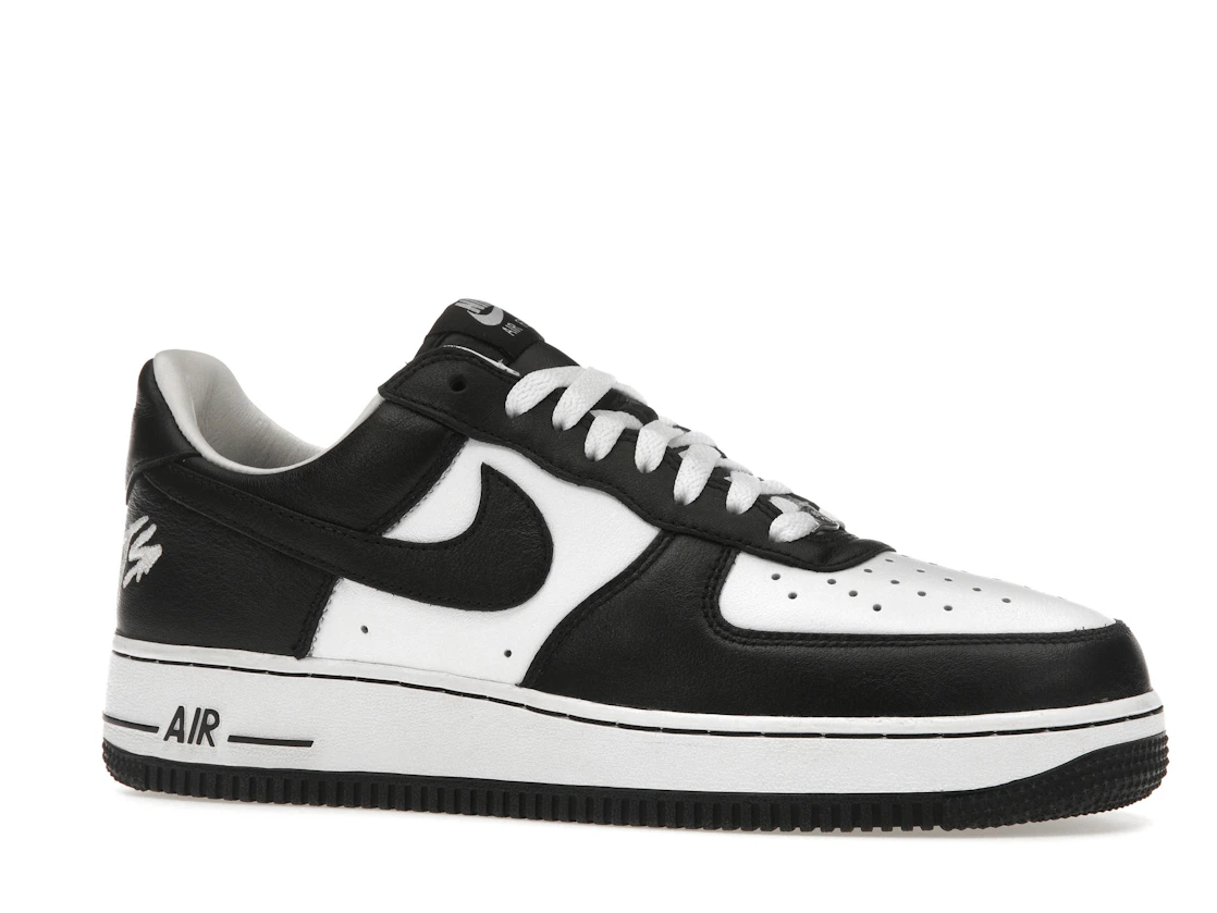 Vue 3 de Nike Air Force 1 Low QS Terror Squad Blackout
