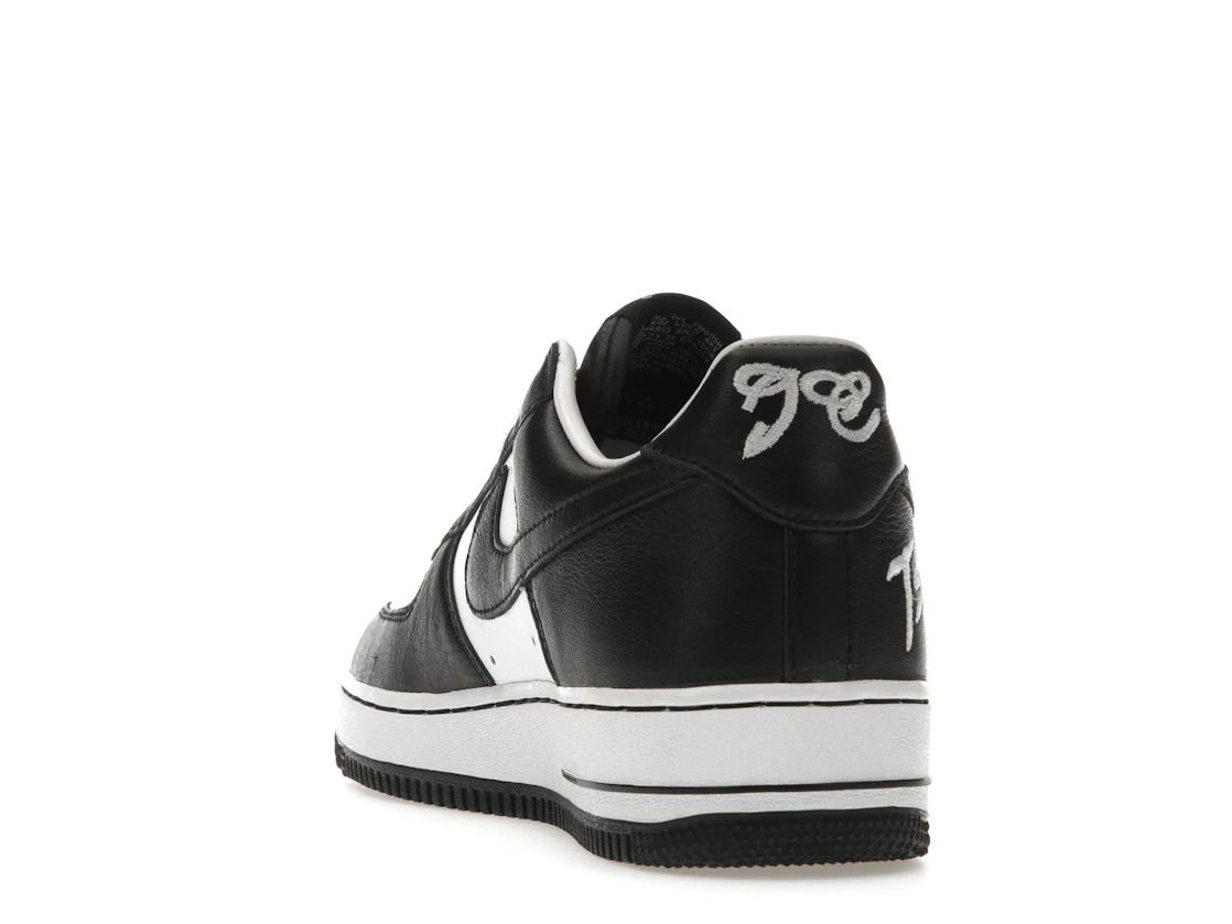 Vue 26 de Nike Air Force 1 Low QS Terror Squad Blackout