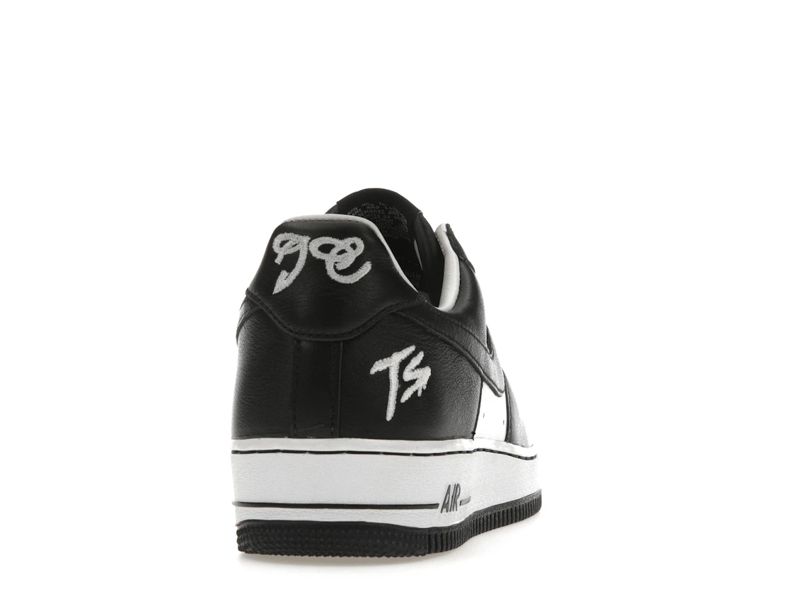 Vue 29 de Nike Air Force 1 Low QS Terror Squad Blackout