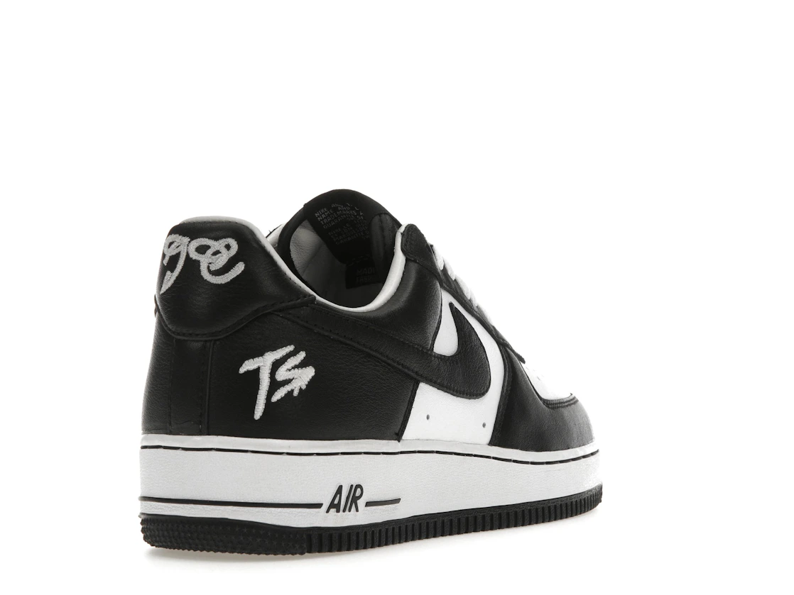 Vue 31 de Nike Air Force 1 Low QS Terror Squad Blackout