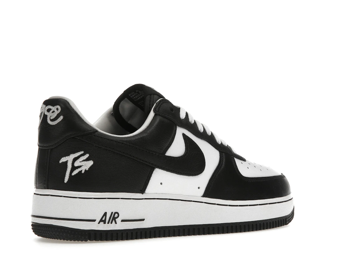 Vue 33 de Nike Air Force 1 Low QS Terror Squad Blackout