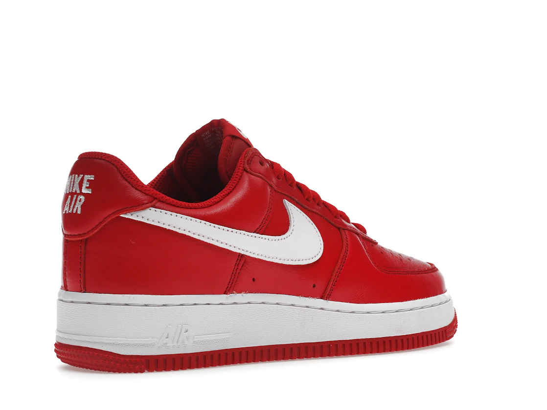 Vue 33 de Nike Air Force 1 Low Retro QS Color of the Month University Red White