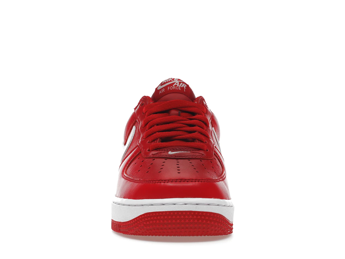 Vue 10 de Nike Air Force 1 Low Retro QS Color of the Month University Red White