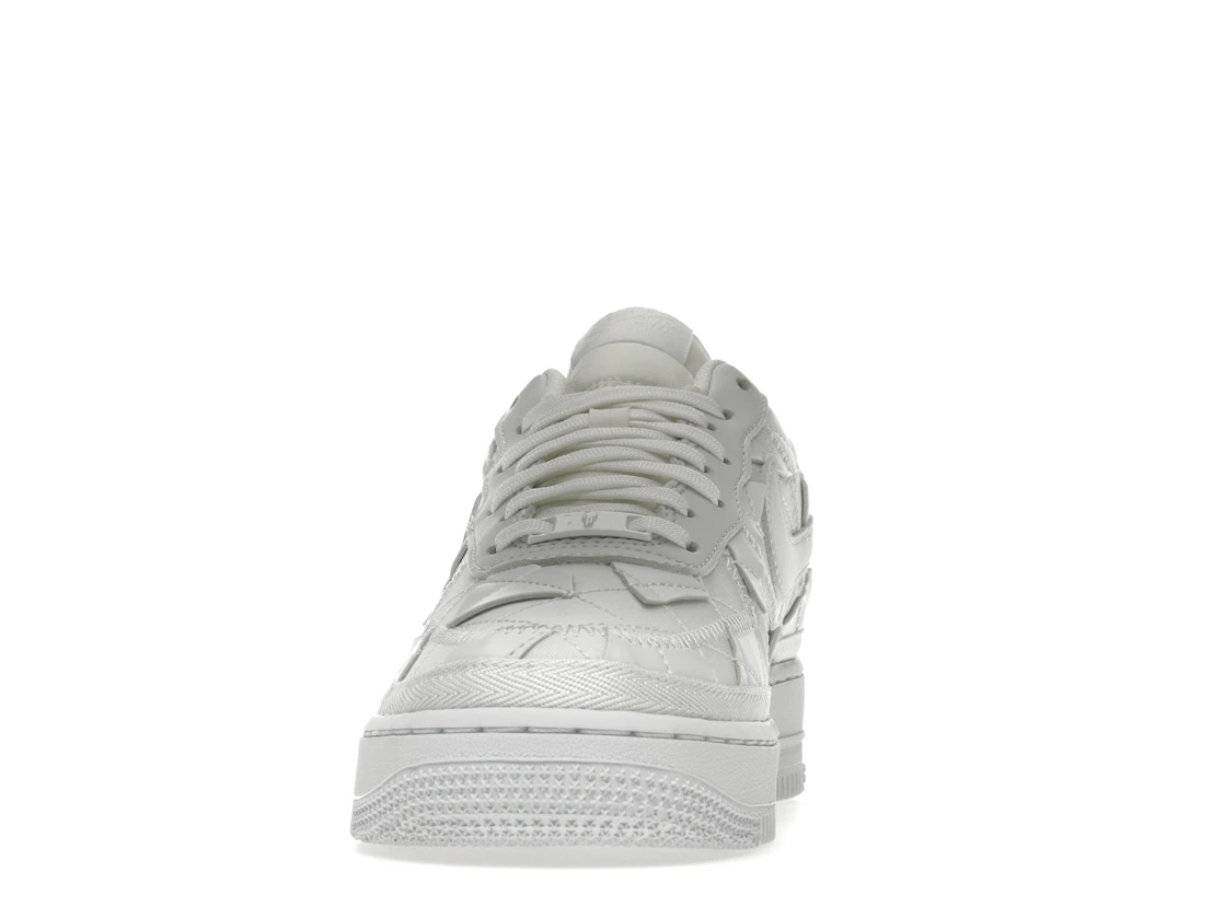 Vue 11 de Nike Air Force 1 Low SP Billie Eilish Triple White