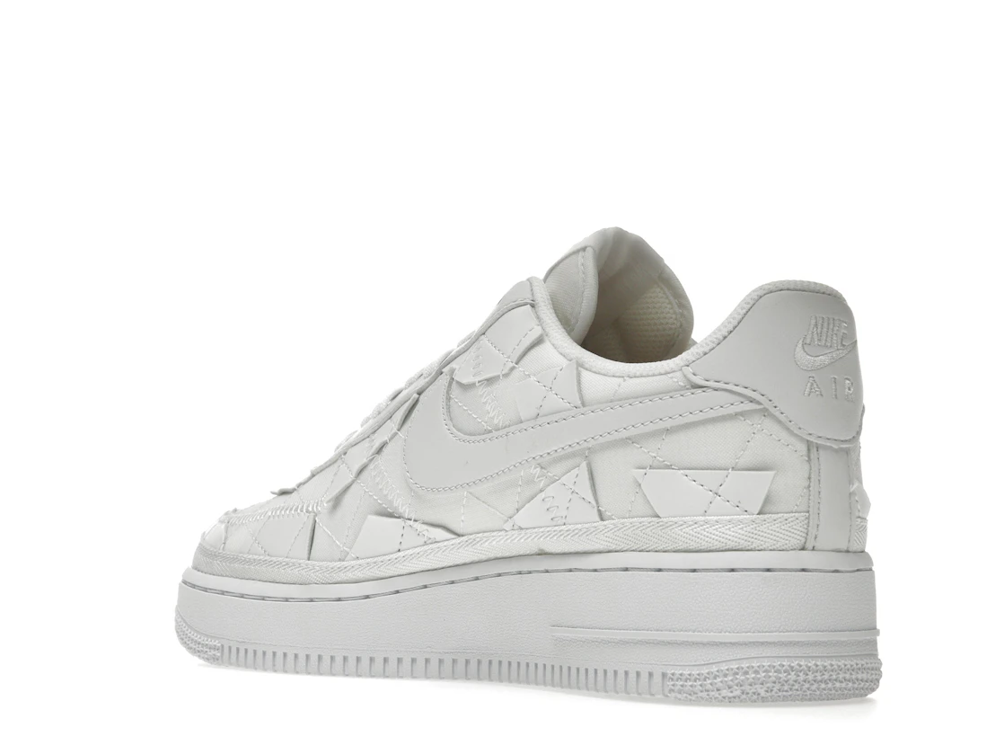 Vue 24 de Nike Air Force 1 Low SP Billie Eilish Triple White