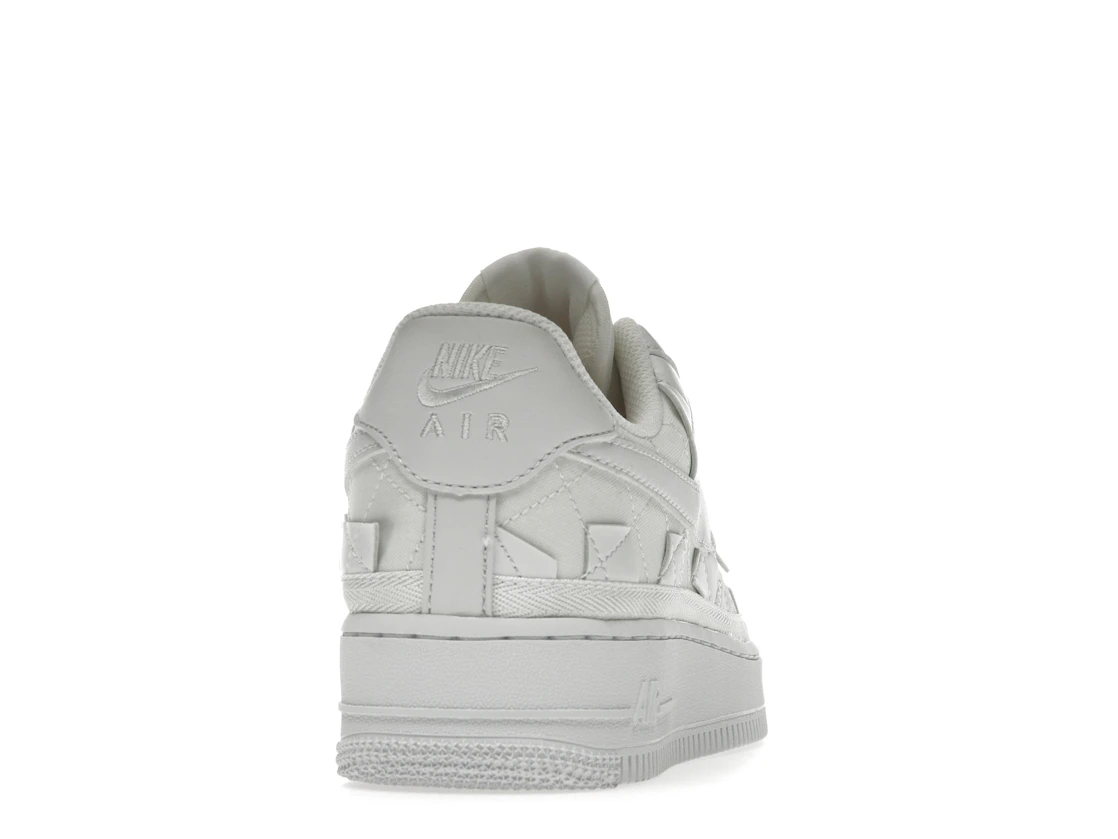 Vue 29 de Nike Air Force 1 Low SP Billie Eilish Triple White