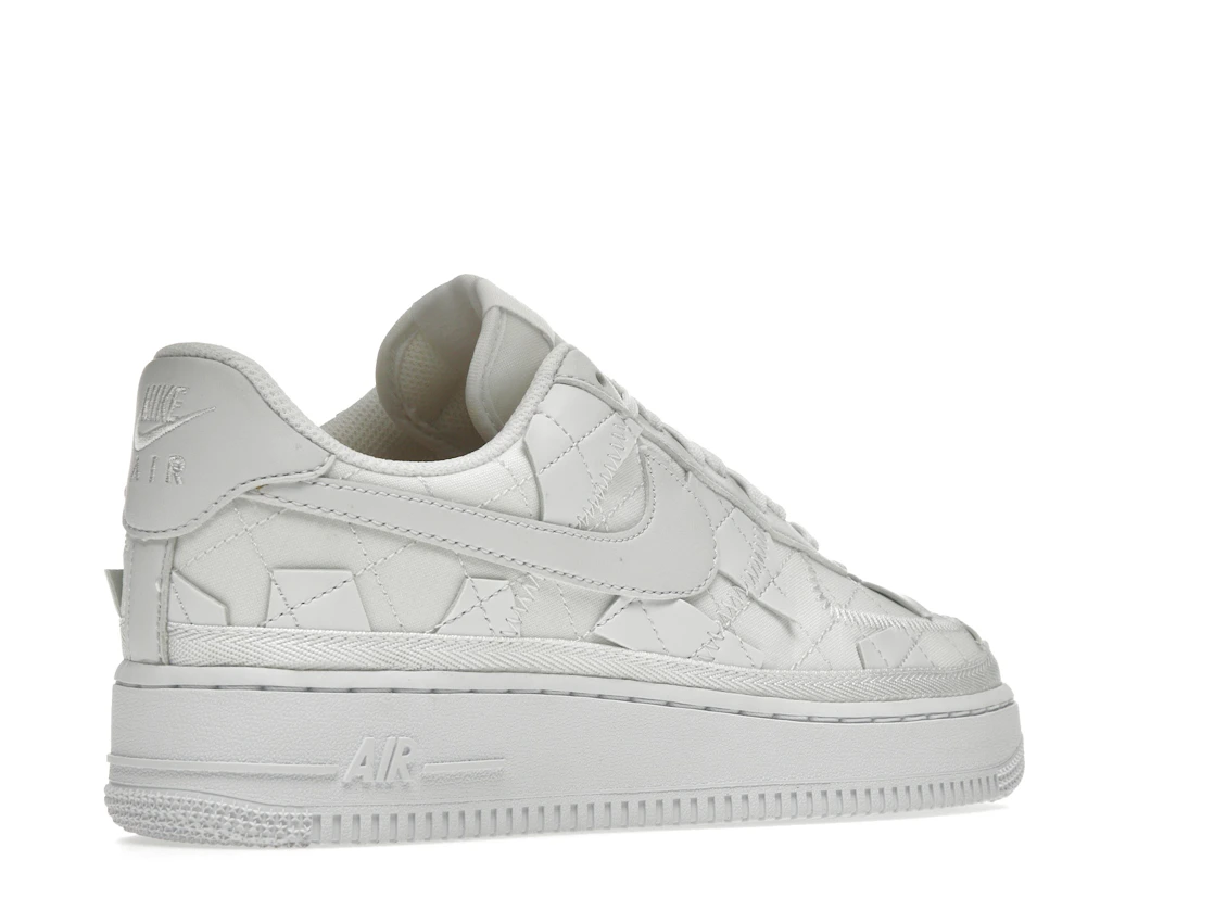 Vue 33 de Nike Air Force 1 Low SP Billie Eilish Triple White